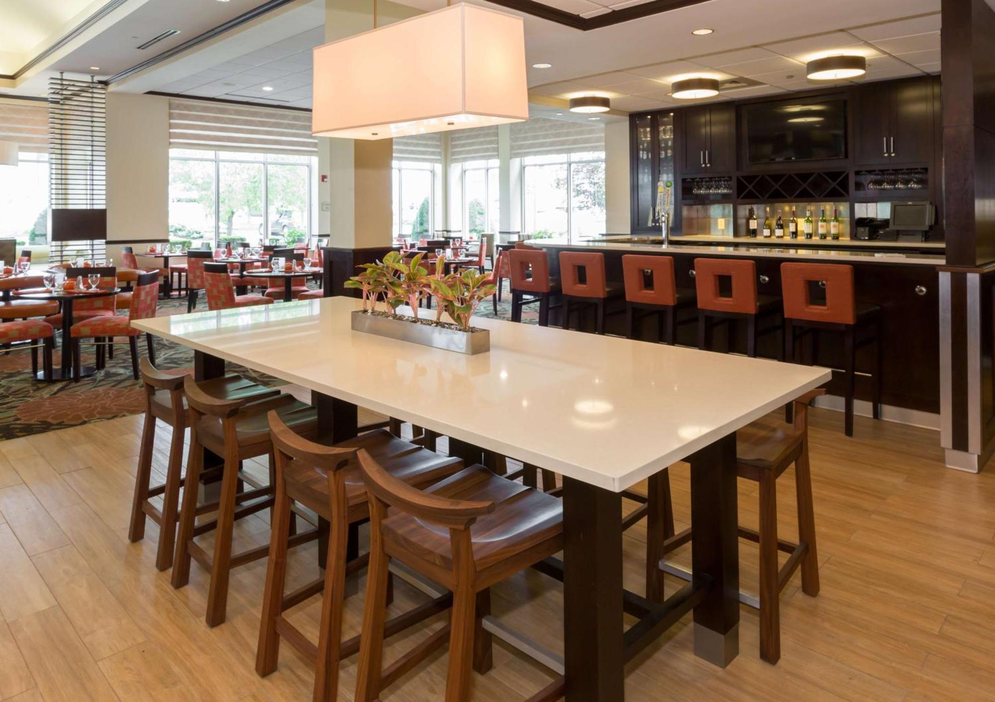 צ'יקטווואגה Hilton Garden Inn Buffalo Airport מראה חיצוני תמונה