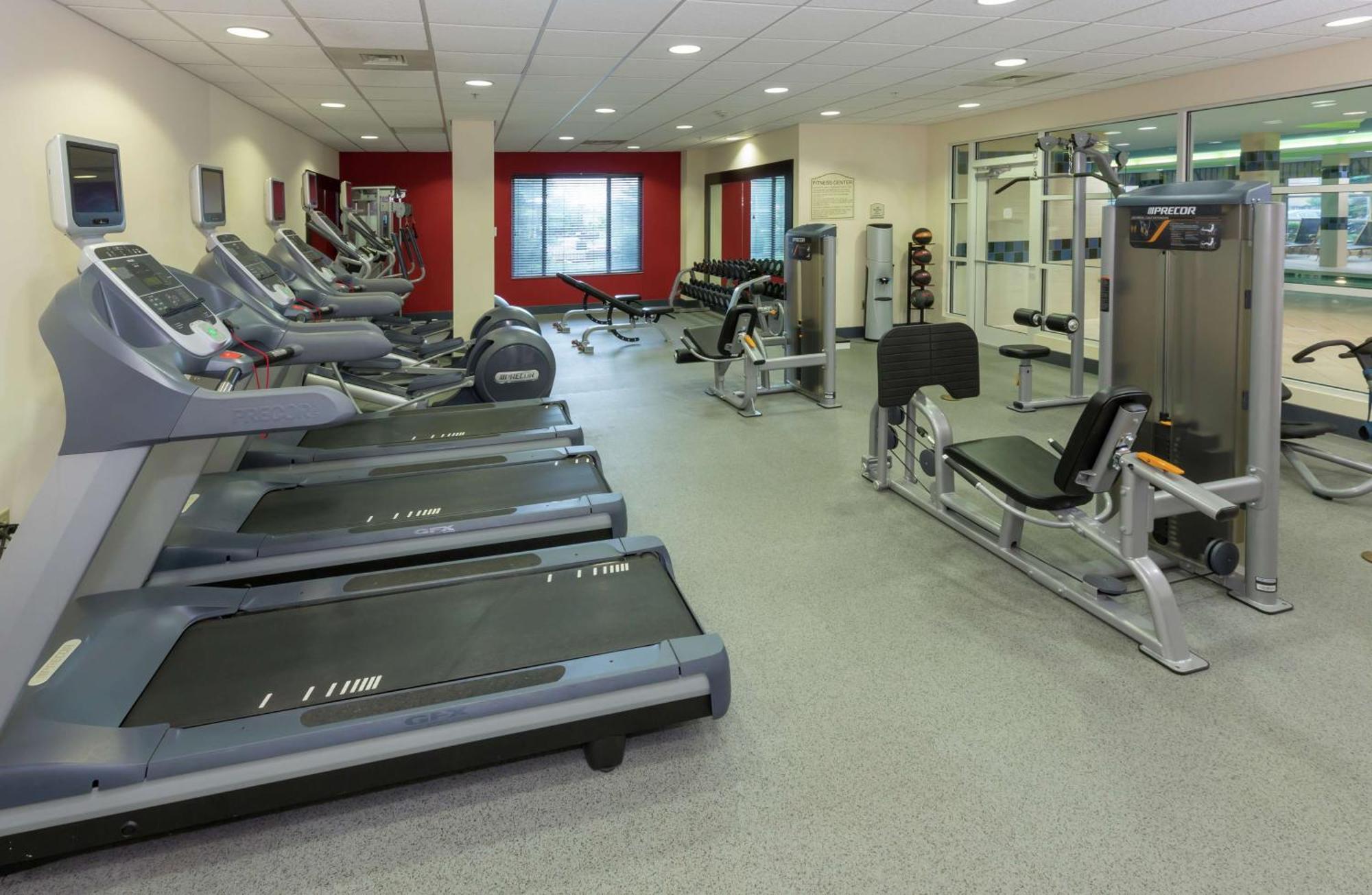 צ'יקטווואגה Hilton Garden Inn Buffalo Airport מראה חיצוני תמונה